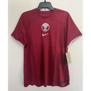 Nike Qatar QFA 2022 Home Soccer Jersey Womens Size XL Burgundy DN0702-647‎ NWT